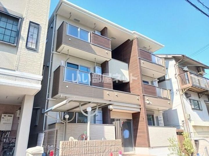 兵庫県尼崎市道意町6(アパート)の賃貸物件の外観
