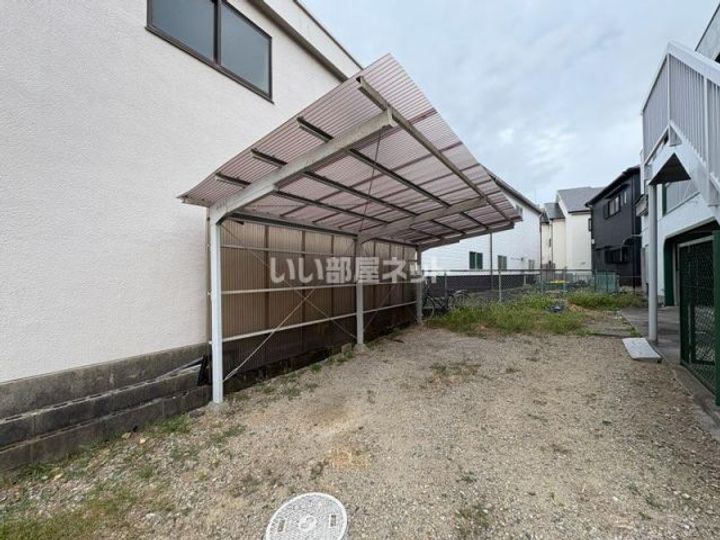 マンション翠館の地図