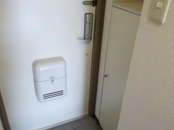静岡県浜松市中央区瓜内町(マンション)の賃貸物件の玄関