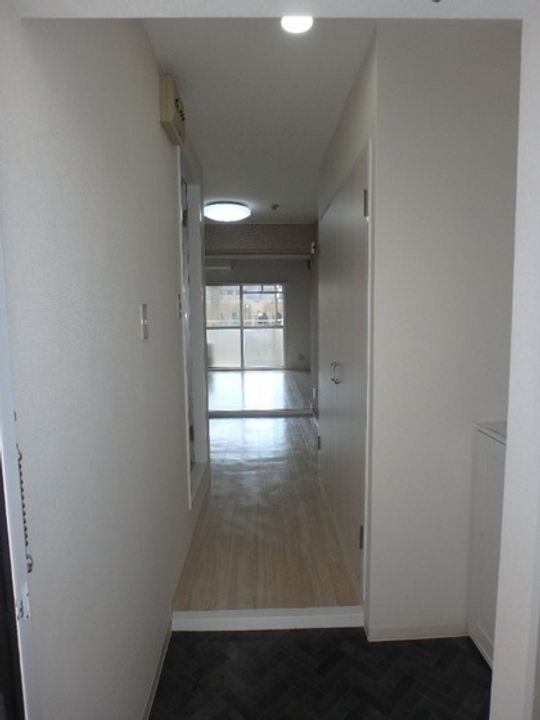 ORANGE医大北 東棟の玄関