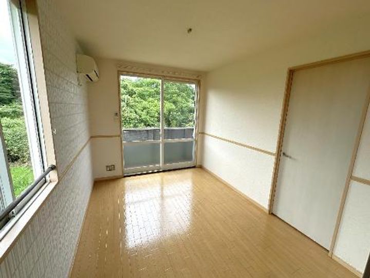 サンヒルズ宇佐の居間