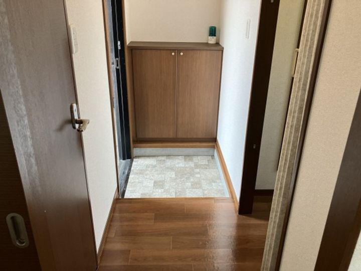 ヴィラメリーの玄関