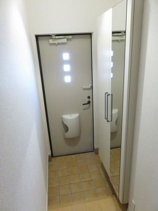 コンフォーシアの玄関