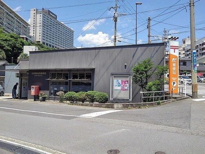 コンフォーシアの周辺