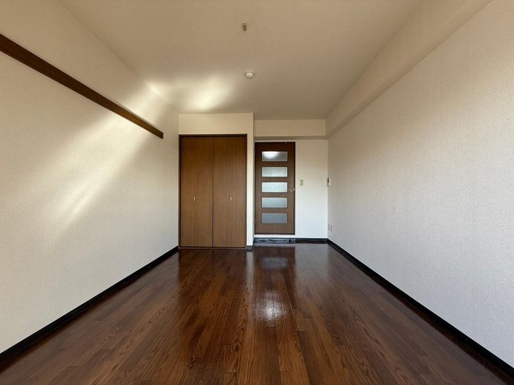 HIKOハイツの居間