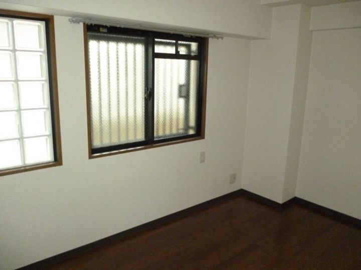 メゾン共栄の居間