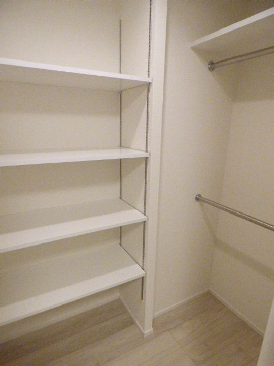 アジールコート 都立大学の内装