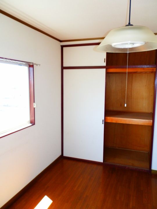 ハイツ幸の内装