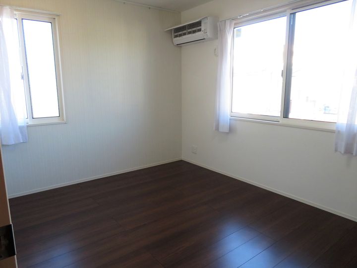 サダル・スウド Bの内装