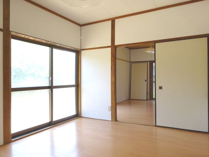 佐賀県唐津市東城内(一戸建)の賃貸物件の居間