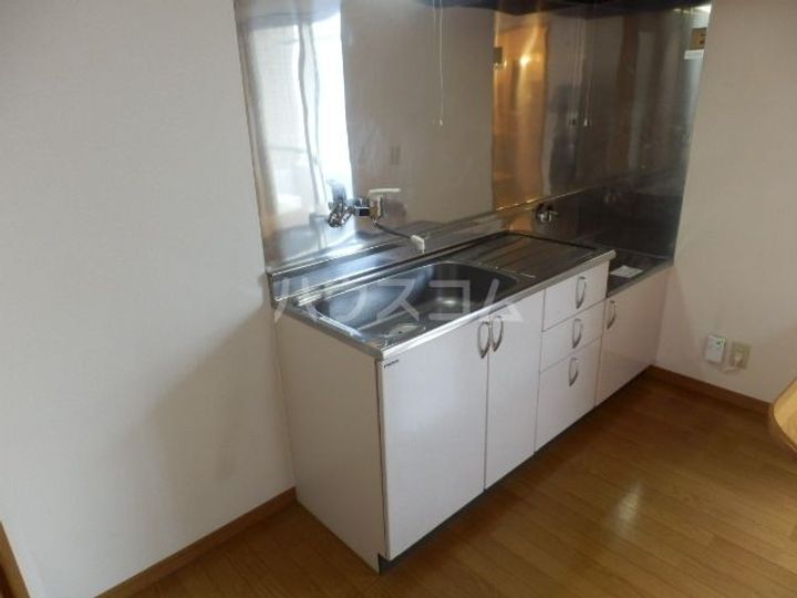 ヴィラピーノのキッチン