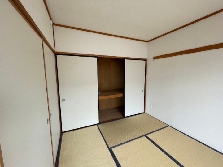 レジオン香流の内装