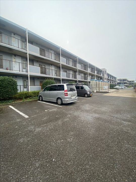 クレインパレス南大泉 B棟の地図
