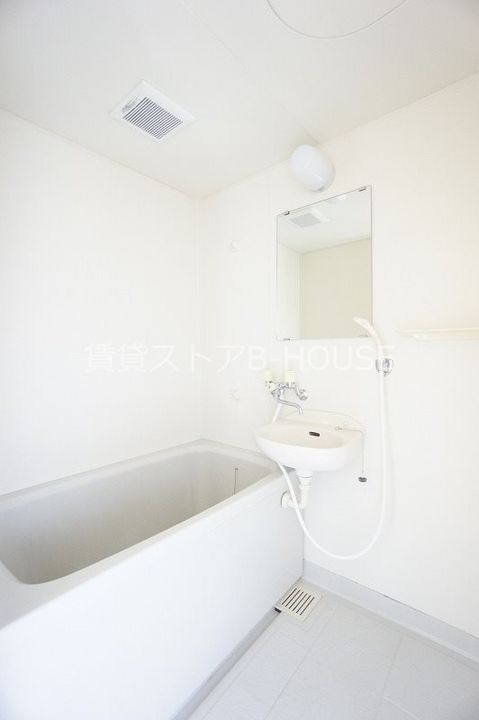 神奈川県伊勢原市東大竹1(マンション)の賃貸物件の風呂