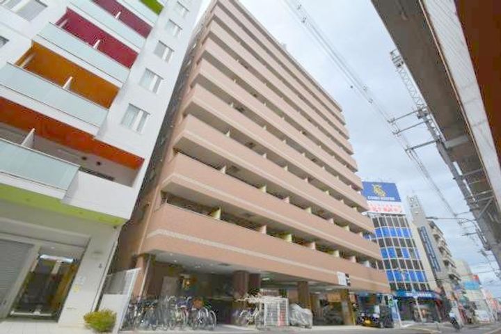 M プラザ布施駅前の外観