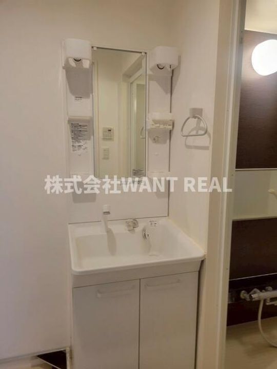 エクウス新宿の内装