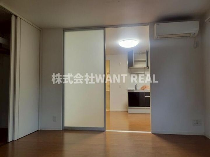 エクウス新宿の居間