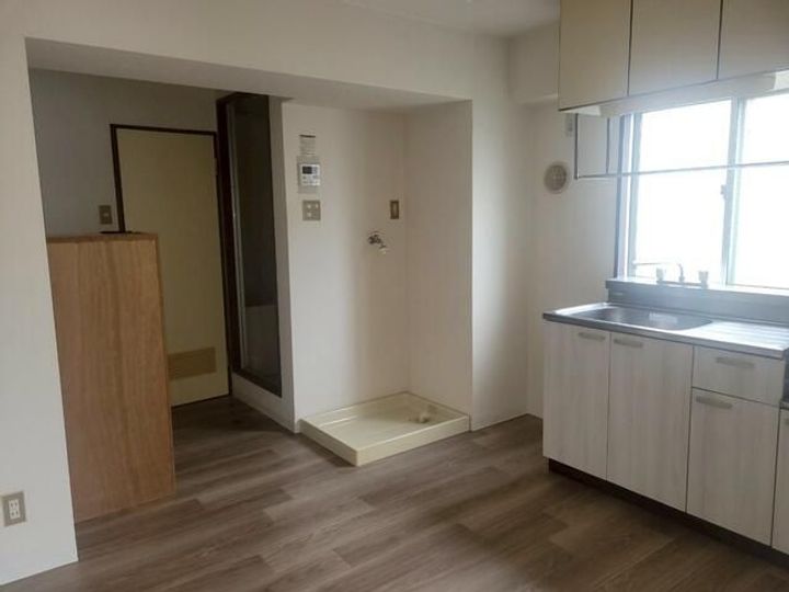 東京都杉並区高円寺北2(マンション)の賃貸物件の居間