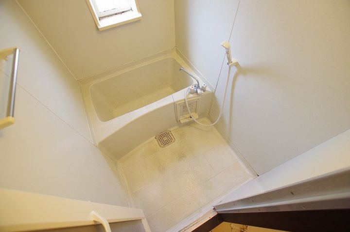 ビューティータウンA棟の風呂