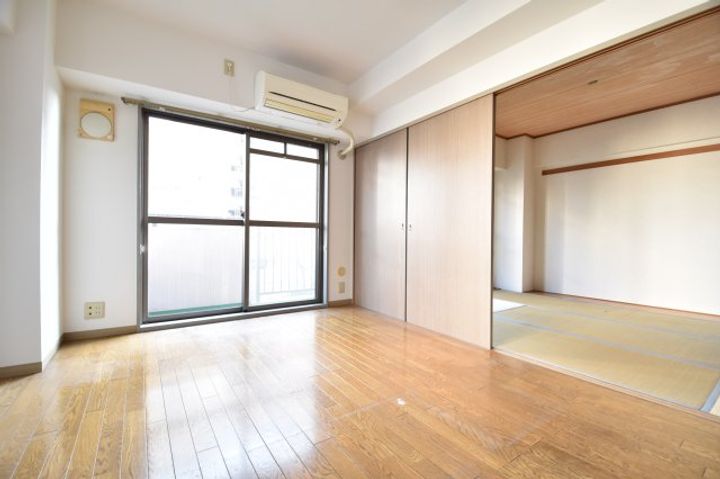 フォンテン24の居間