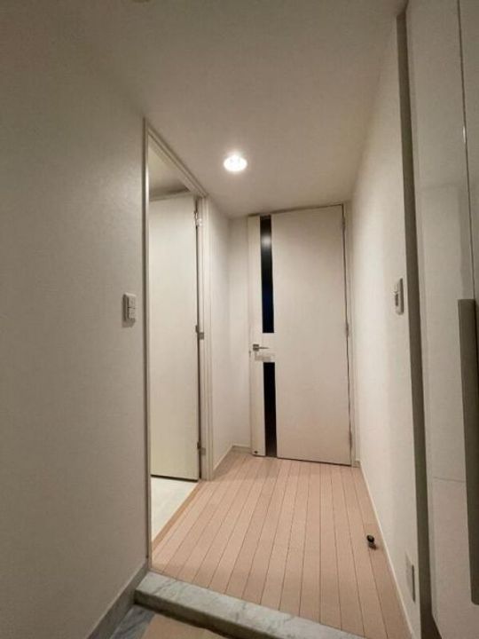 東京都大田区北千束2(マンション)の賃貸物件の玄関