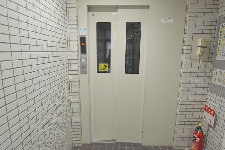 楠原産業ビルの地図