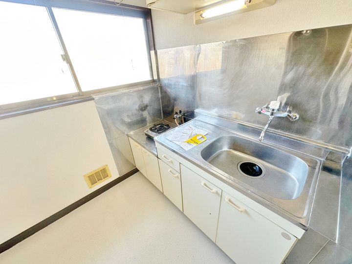 十字荘のキッチン
