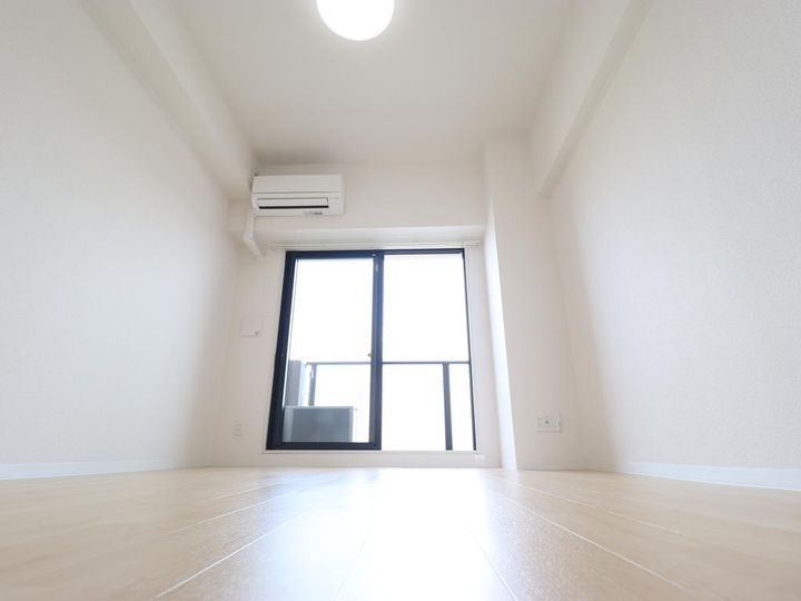 愛知県名古屋市東区大幸4(マンション)の賃貸物件の居間