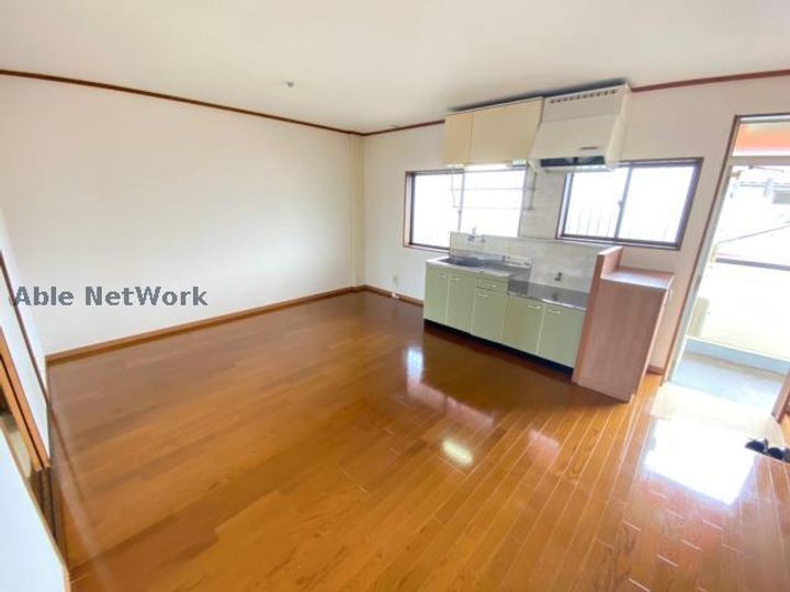 グリーンハイツIIIの居間