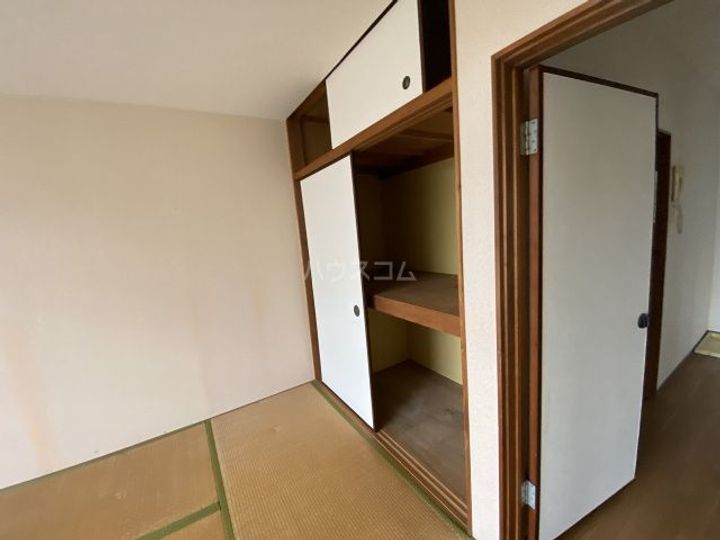 メゾンヤマダの内装