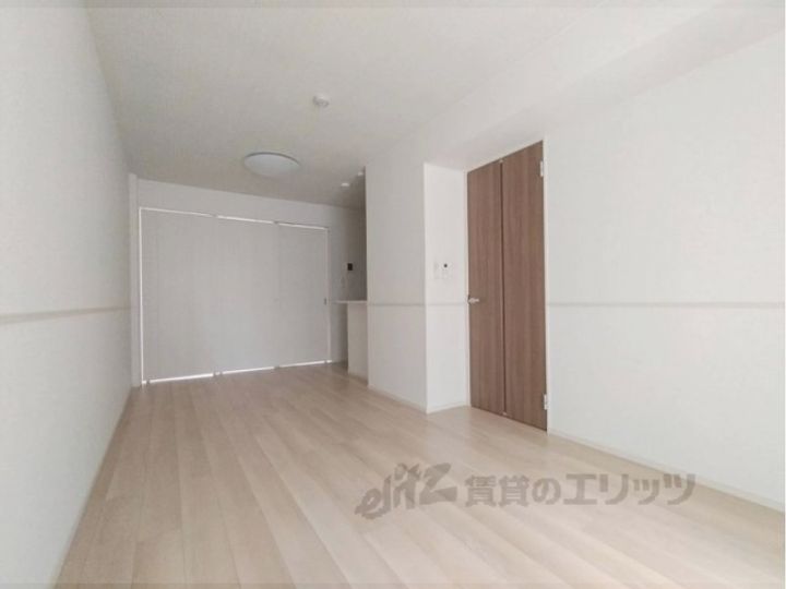 シエロガーデンかつらぎBの居間