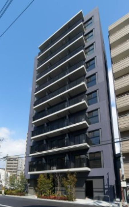 LEGALAND+難波南の外観