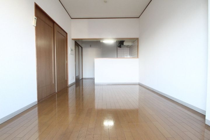 メゾンブランシュの居間