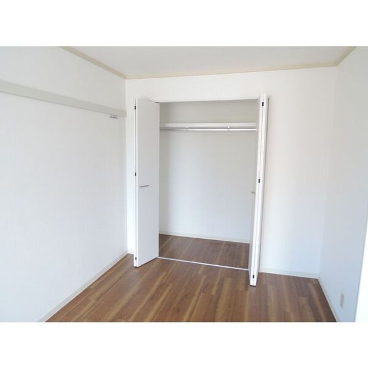 兵庫県宝塚市山本南1(アパート)の賃貸物件の内装