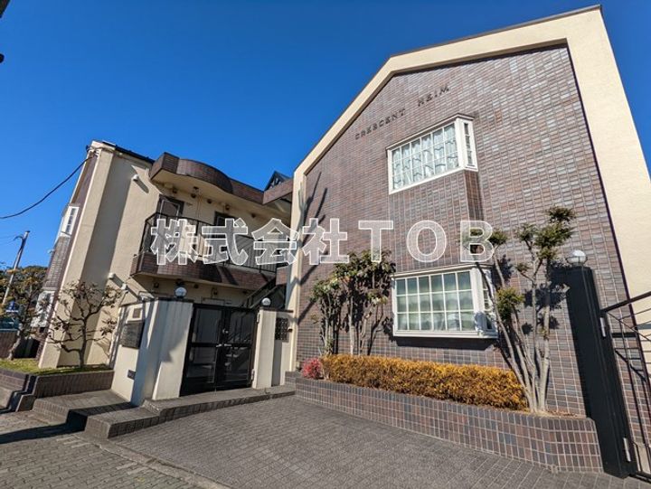 クレセントハイムの外観