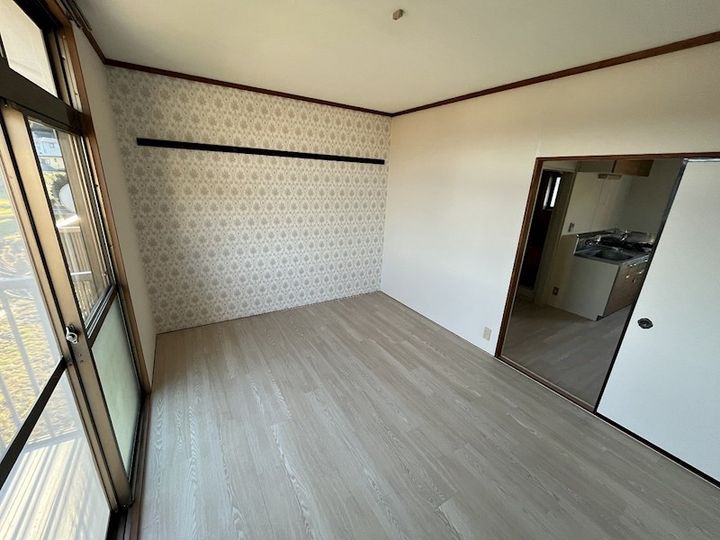 神奈川県南足柄市沼田(アパート)の賃貸物件の居間