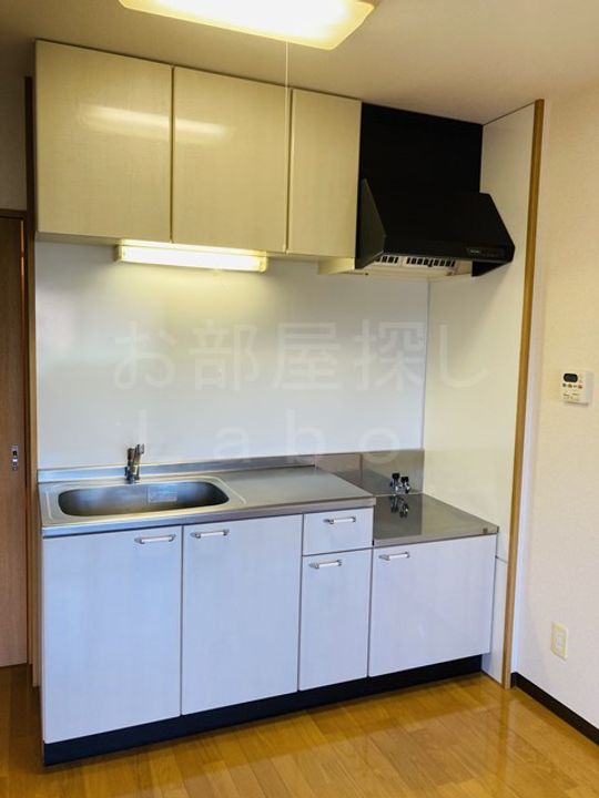 神奈川県小田原市堀之内(マンション)の賃貸物件のキッチン