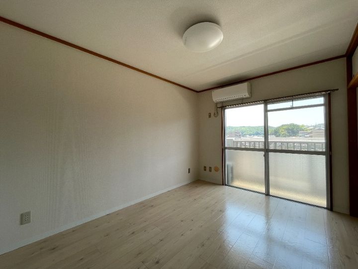 岡山県倉敷市松島(マンション)の賃貸物件の居間