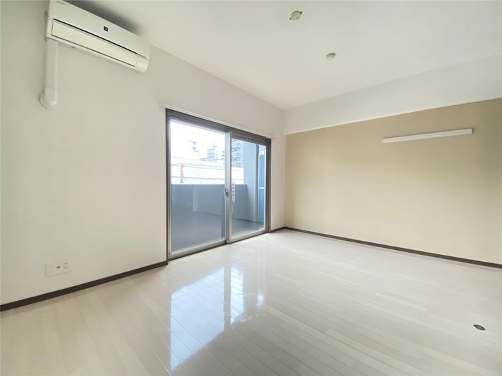 クロノス29新町の居間