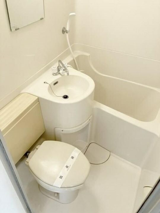 ハイネス菅谷の風呂