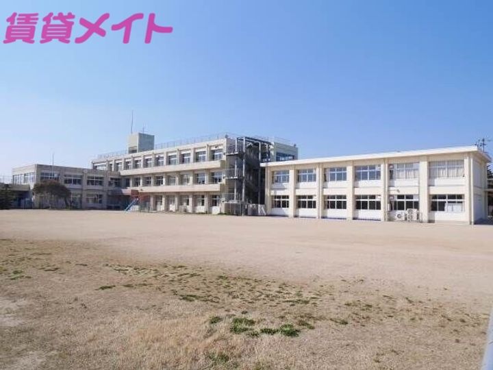 エルシャトーII D棟の周辺