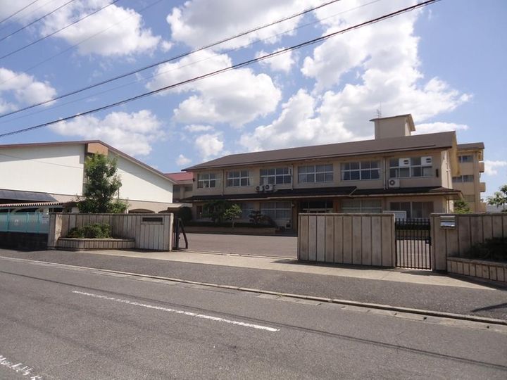 岡山県岡山市中区円山(一戸建)の賃貸物件の周辺