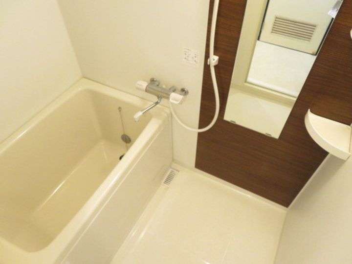 プロシードせんげん台2の風呂