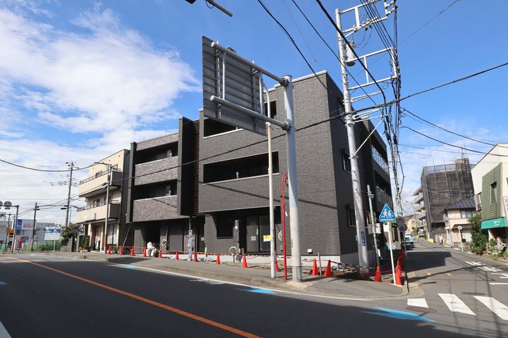 アコルデ弥勒寺の外観