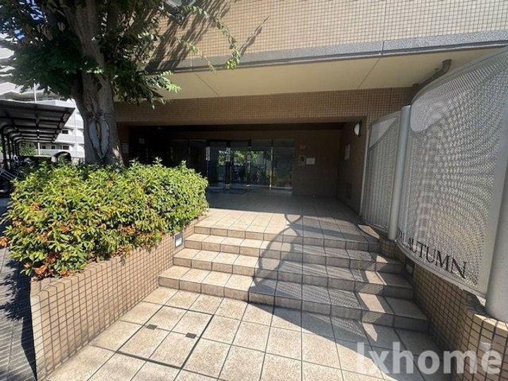 ロイヤルオータムの地図