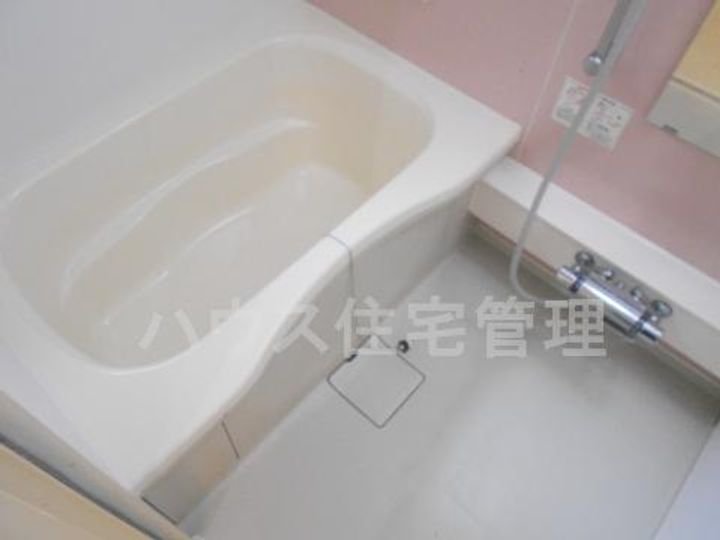 大阪府高槻市西真上2(アパート)の賃貸物件の風呂