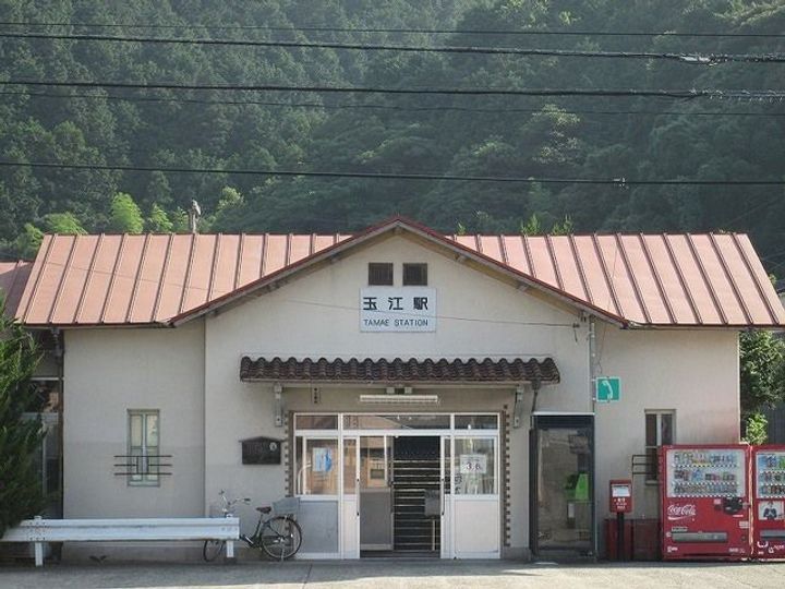 コンフォート ラナーユIIの周辺