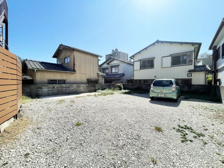 下助任HOUSEの地図