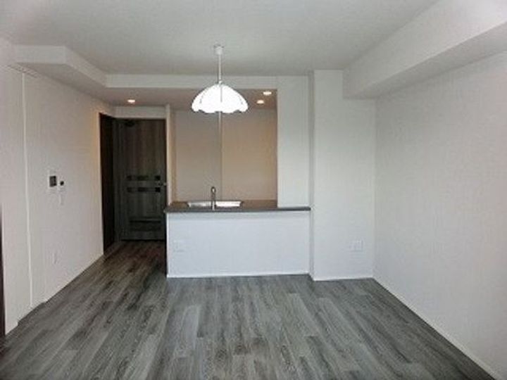 京都府京都市右京区嵯峨天龍寺若宮町(マンション)の賃貸物件の居間