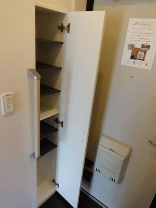 クレイノ雄の玄関